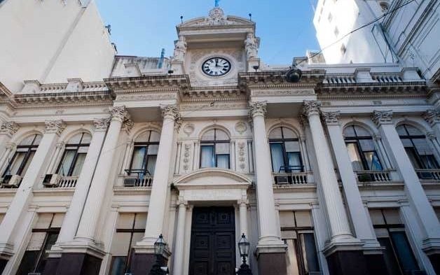 El Central impulsará una ley para "desenchufar" esa "maquinita de imprimir billetes”