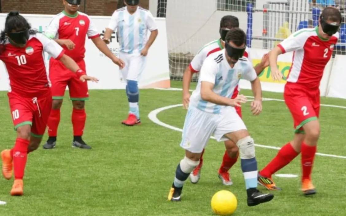 Los Murciélagos y Colombia empataron y lideran su grupo en el Mundial