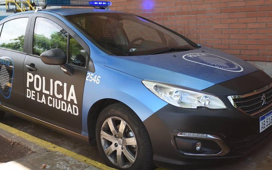 Conmoción y misterio: matan a puñaladas a un  ingeniero y dejan malherida a la esposa 
