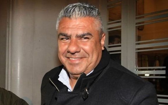 Claudio "Chiqui" Tapia defendió a Jorge Sampaoli: "Creo en la honestidad de nuestro técnico"