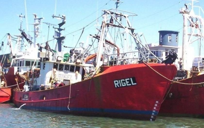 Conforman un comité de crisis para asistir a los familiares de los tripulantes del Rigel