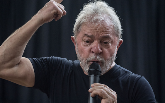 El ex presidente de Brasil comentará el Mundial para una cadena de TV