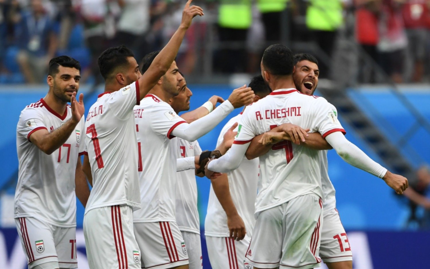 Sobre la hora, Irán ganó su segundo partido en la historia de los Mundiales