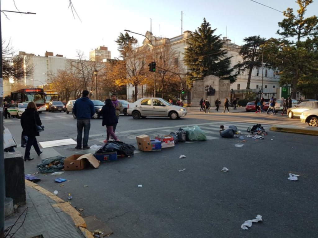 Los “dueños” del tránsito platense y un insólito piquete