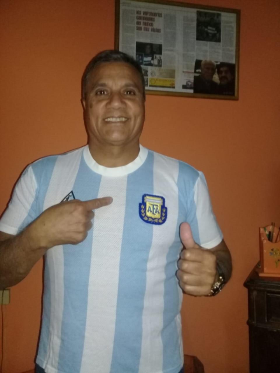 “Ojalá Messi se vista de Diego para ganar la Copa del Mundo”