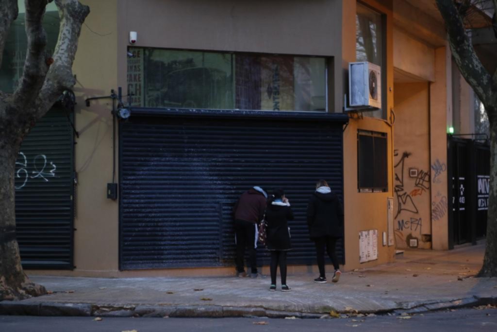 Domingo sin paz, con robos y golpes en una panadería del Centro y un almacén en 3 y 71