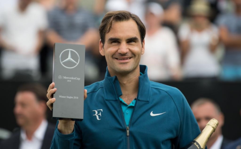 Federer festejó el regreso al Nº1 con el título de Stuttgart