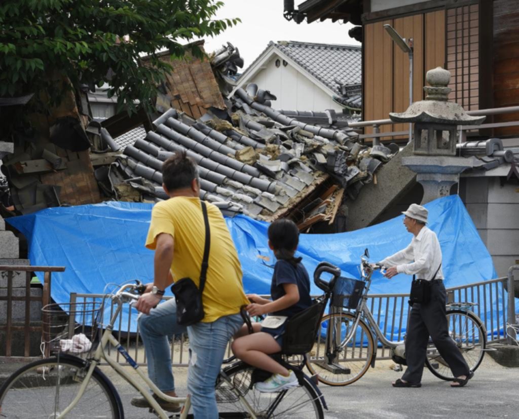 Un potente sismo deja 4 muertos en Japón