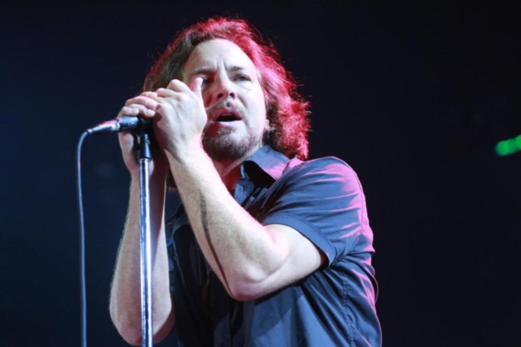 La peor pesadilla: Eddie Vedder y Joaquín Sabina cancelaron sus shows porque se quedaron sin voz