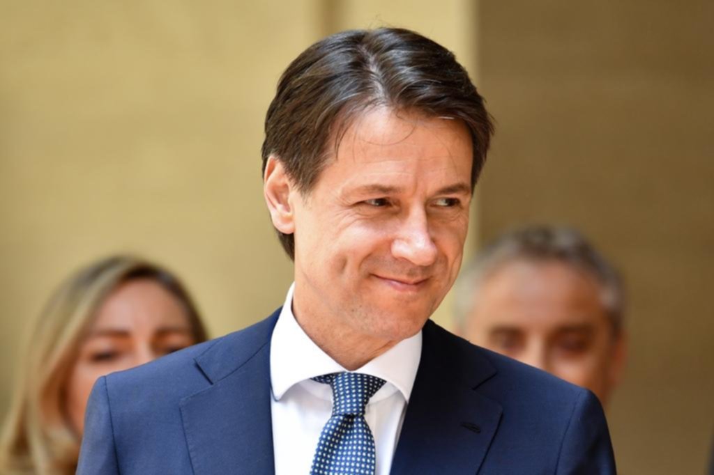 El premier italiano dice que la propuesta de censar a los gitanos es inconstitucional