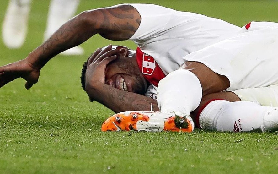 Farfán fue internado en Moscú por un golpe en la cabeza