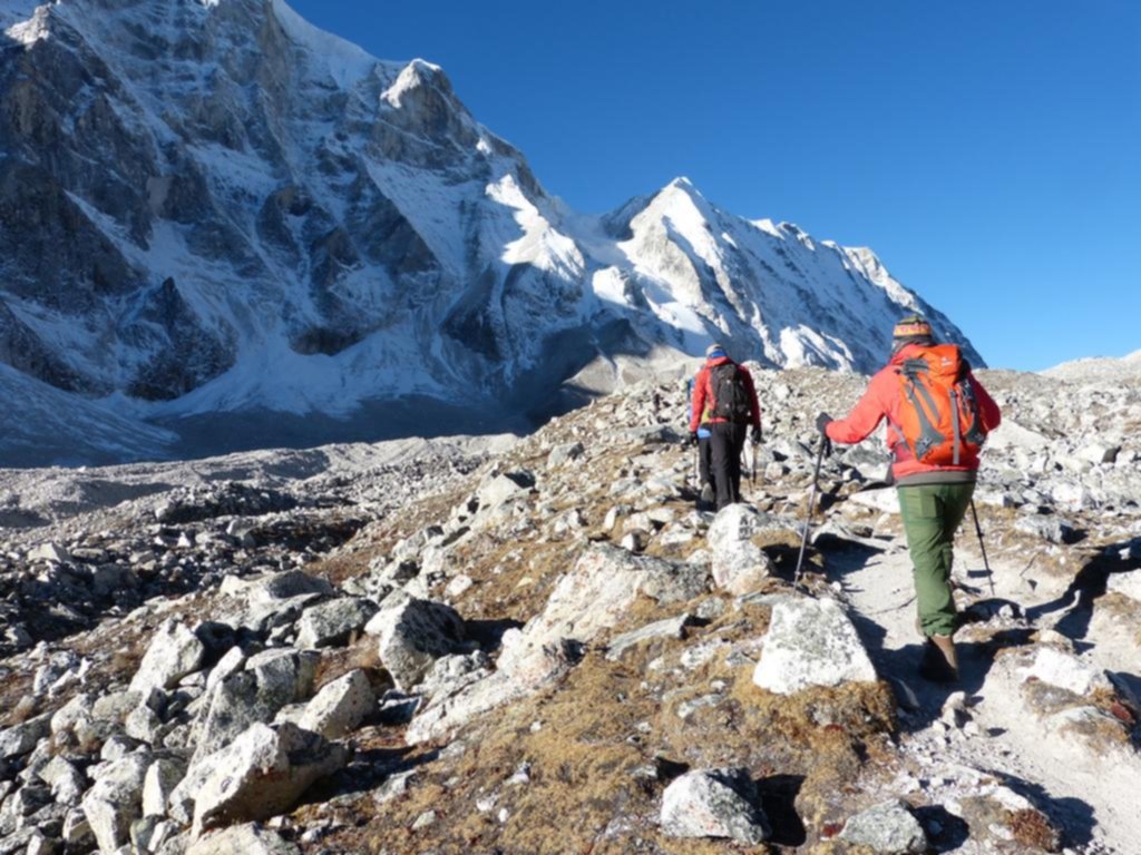 Trekking en el macizo himalayo del Manaslu