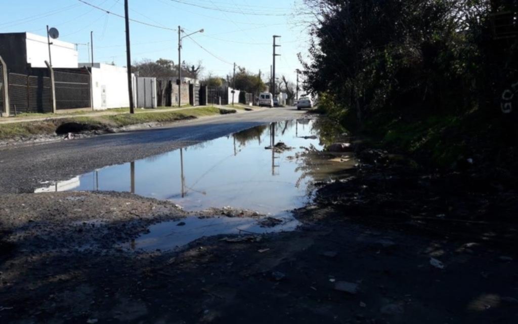 Crece una laguna en la zona de la esquina de 122 y 92