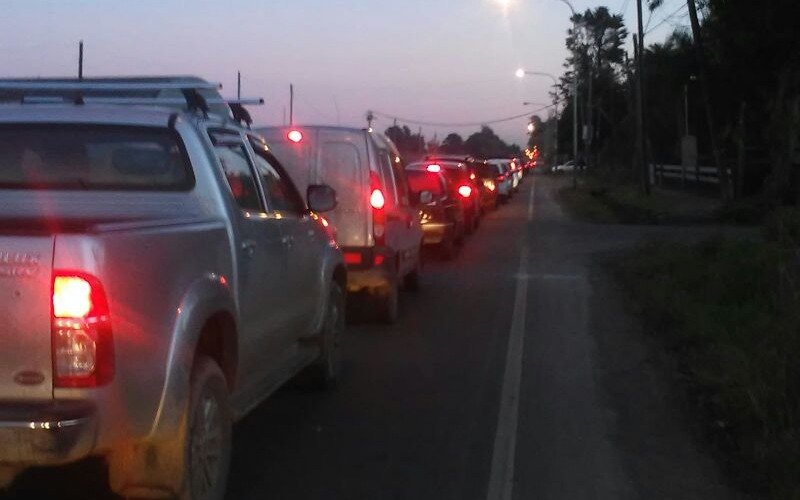 Por un semáforo, llegar al Centro fue  un infierno para los vecinos de Sicardi