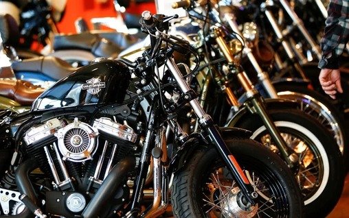 Trump amenaza con imponer "un gran impuesto" sobre las ventas de Harley-Davidson