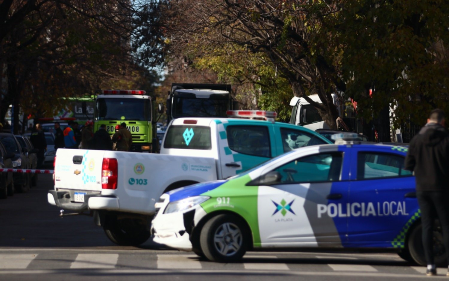 Accidente fatal en 122 y 41: un motociclista falleció tras chocar con un camión