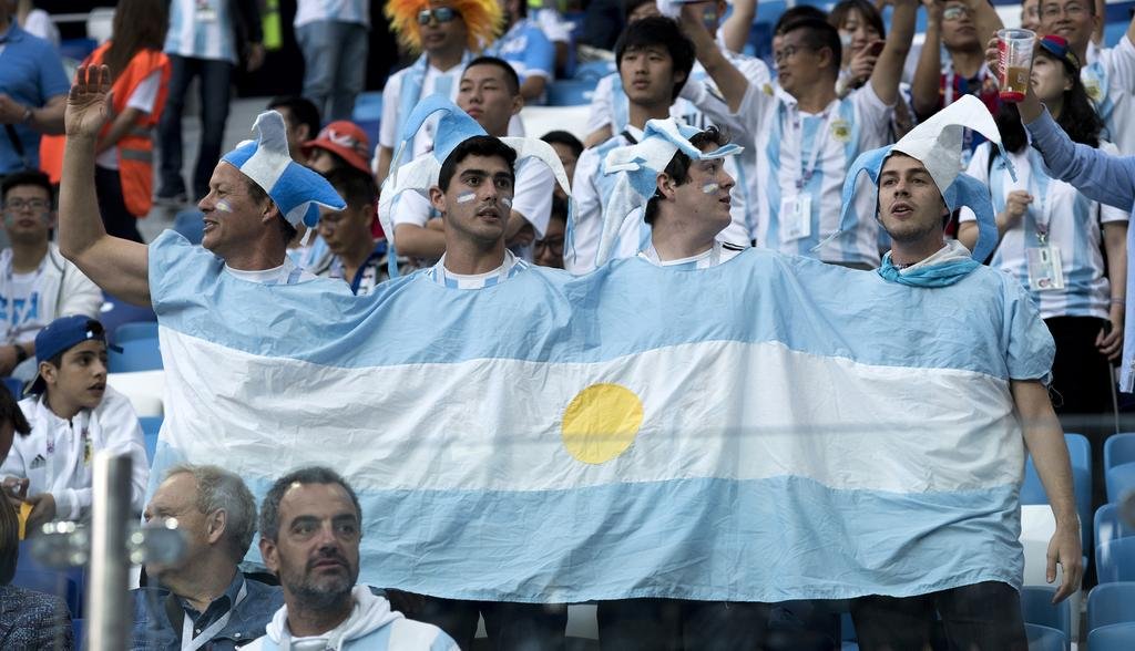 Dolor de cabeza para los argentinos sin entrada ni pasaje