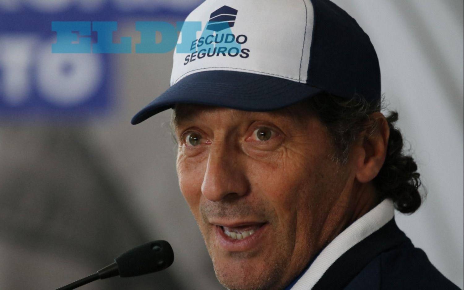 Troglio, sobre el mercado: "Ayala es el más firme y esperemos tenerlo el lunes"