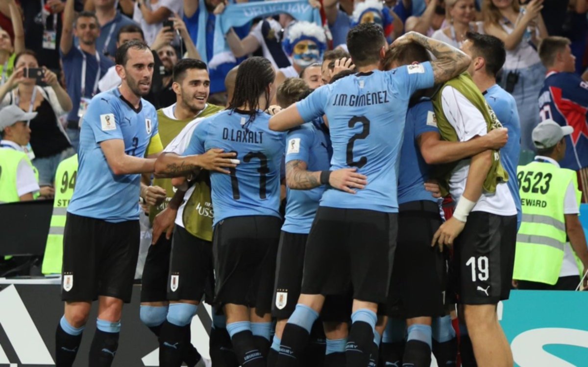 Uruguay venció a Portugal y consiguió el pase a cuartos de final