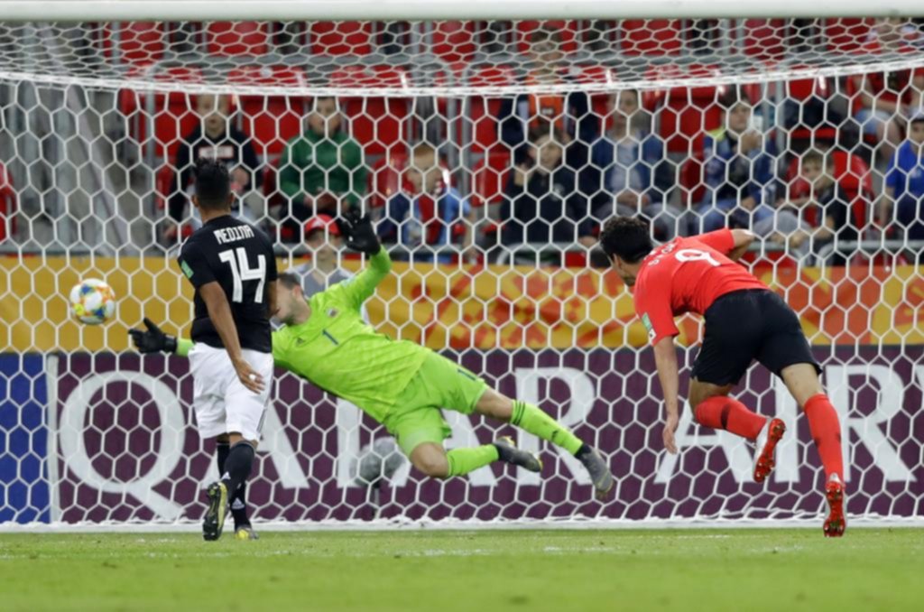 A pesar de la derrota, el Sub 20 terminó primero y jugará ante Mali los octavos