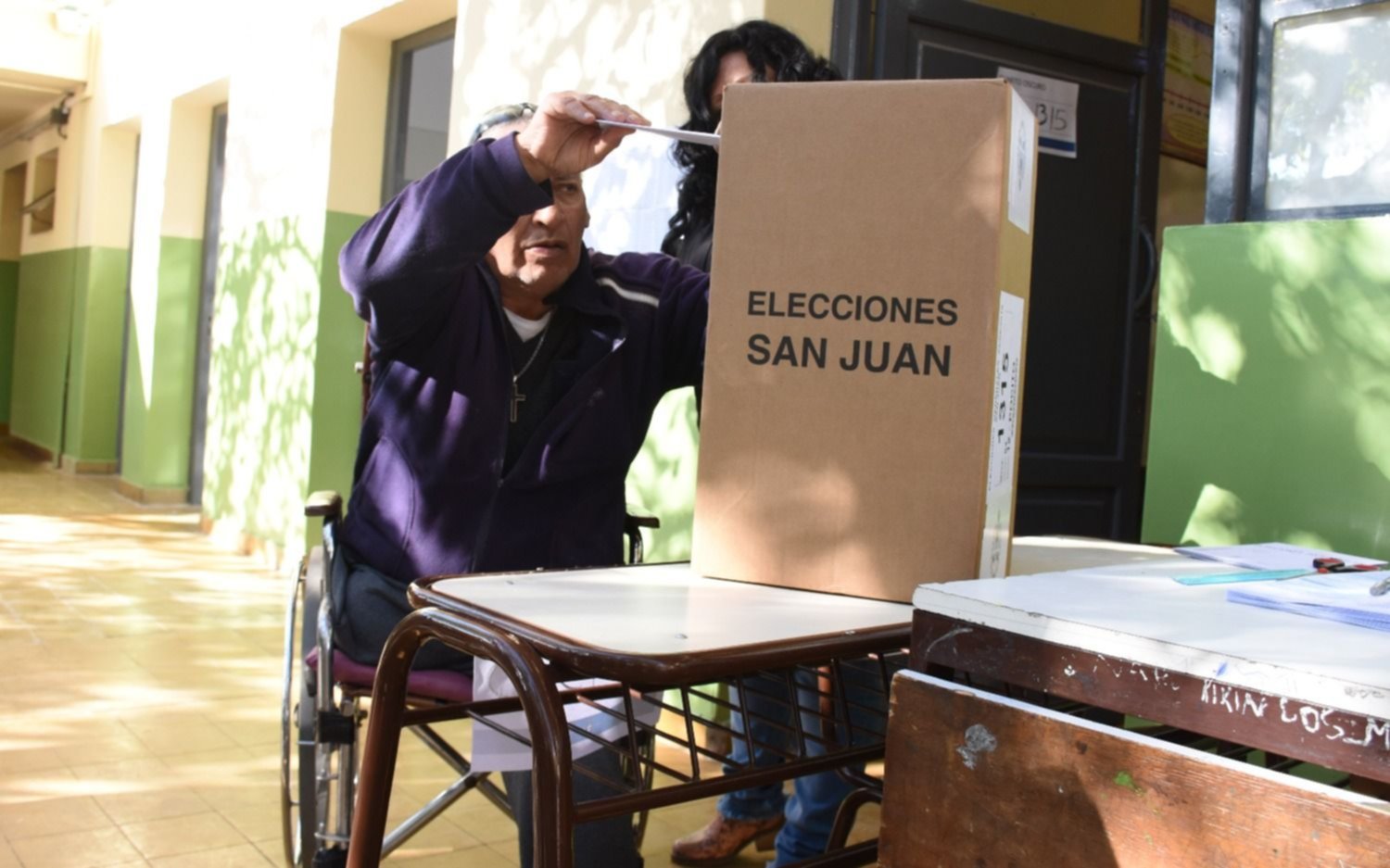 Uñac se impone en las elecciones de San Juan y se acerca a la reelección
