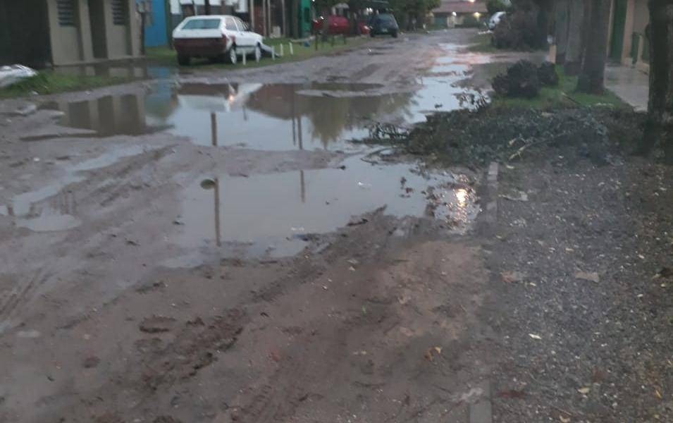 Otro reclamo por una calle intransitable de Los Hornos