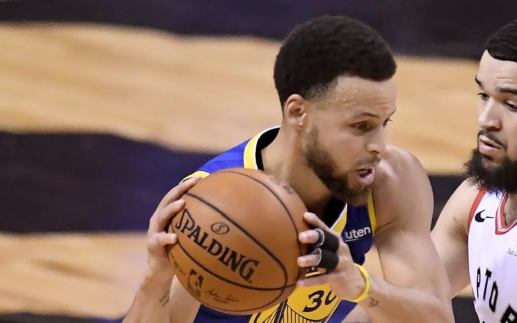 Los Warriors y los Raptors ahora están 1-1 en la gran final