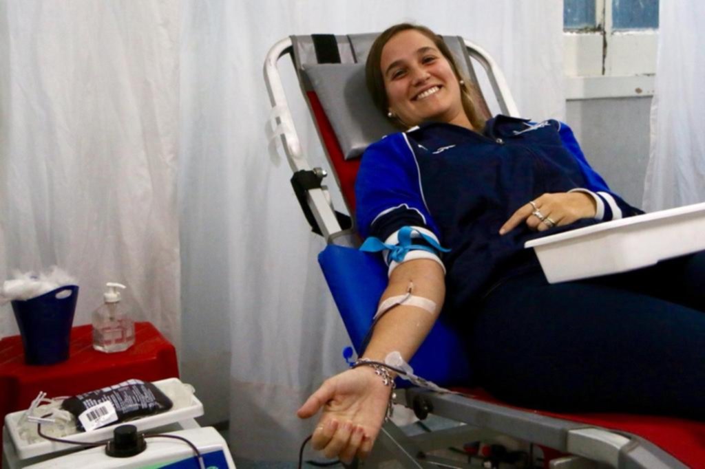 Gimnasia comenzó a pura donación su 132º Aniversario