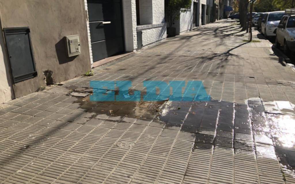 Pérdida de agua "que lleva meses" en 19 y 57