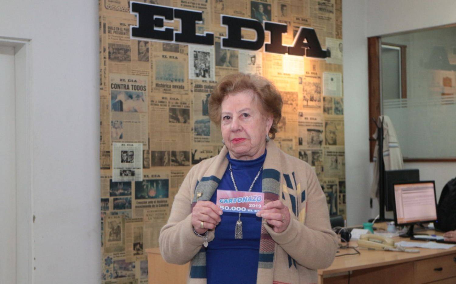 Una lectora de Gonnet se quedó con el premio de $50.000 del Cartonazo