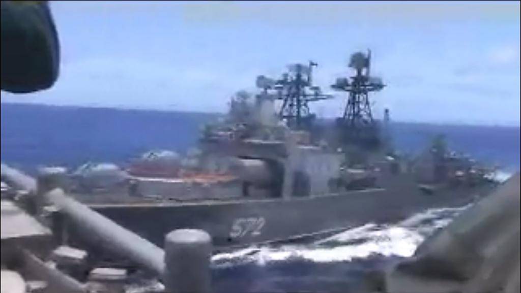 Estados Unidos y Rusia se acusan por un serio incidente naval en el Mar de la China