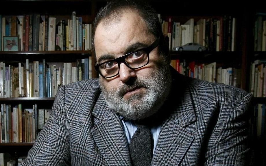 Lanata salió de cuidados intensivos y pasó a una sala general