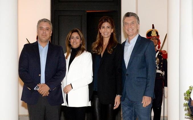 Macri recibió en Olivos al presidente de Colombia