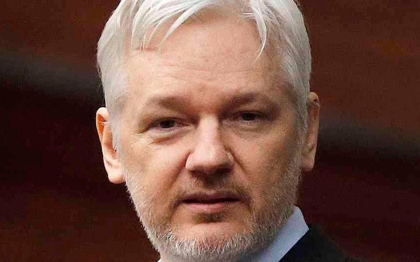 EE.UU solicita al Reino Unido la extradición de Assange, según The Washington Post