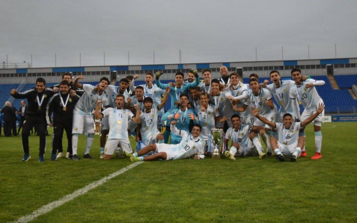 El Sub-17 de Argentina venció a Rusia y se coronó campeón en San Petersburgo