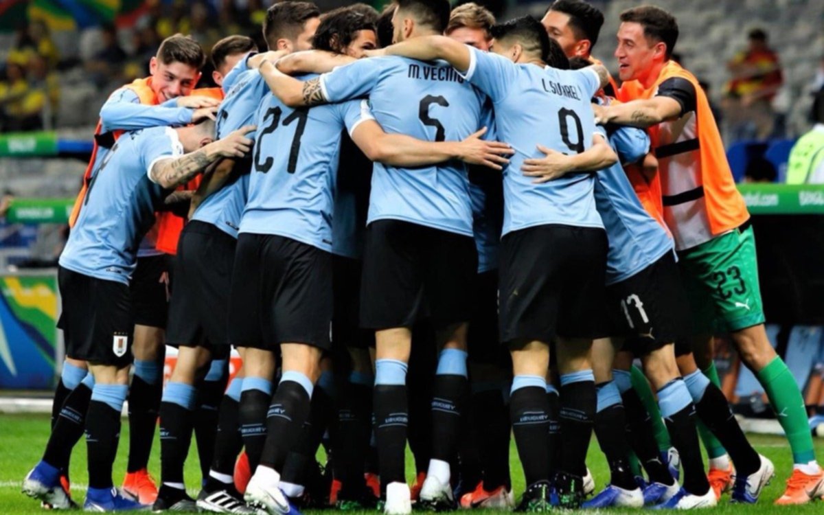 Uruguay arrancó como el más efectivo de la Copa América al golear a Ecuador