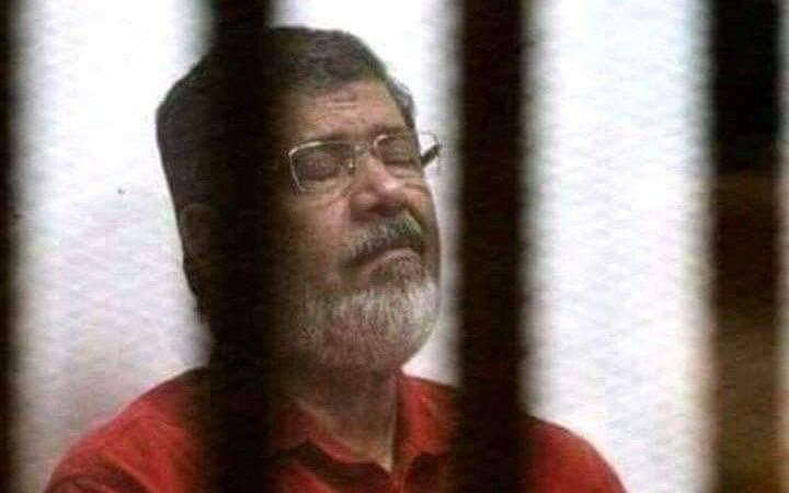 Murió durante un juicio en Egipto el ex presidente Mohamed Mursi