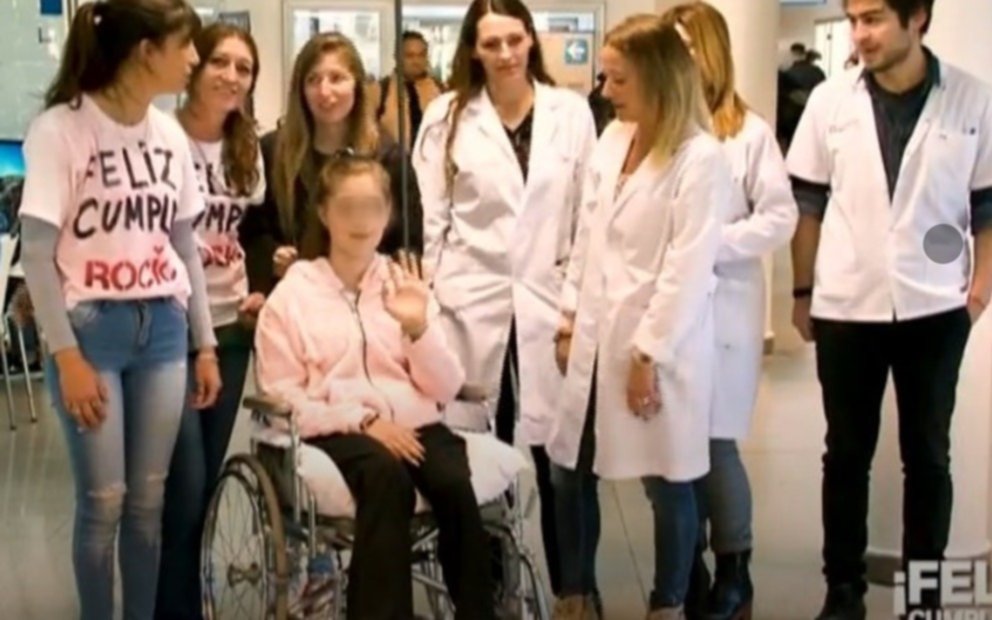 A un mes de la masacre de Monte, le festejaron el cumpleaños a Rocío, la única sobreviviente