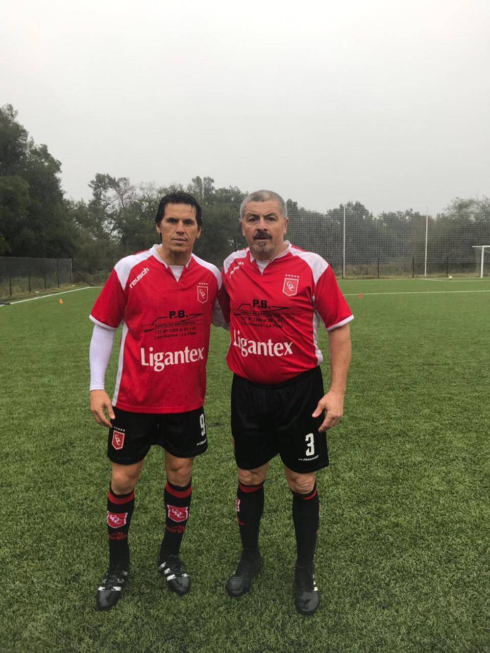 Calderón debutó en el Súper Senior de Camba y fue expulsado