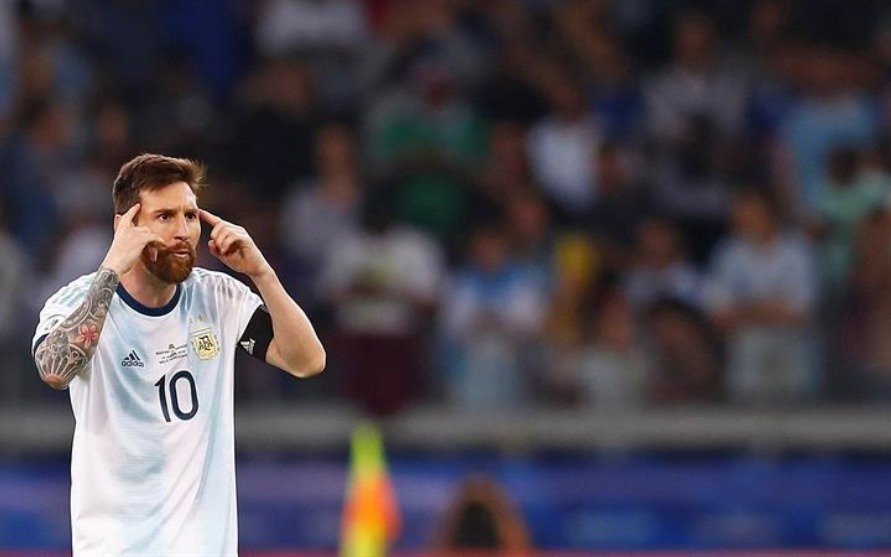 Lio Messi preocupado: "Sería una locura no pasar la zona de grupos"   