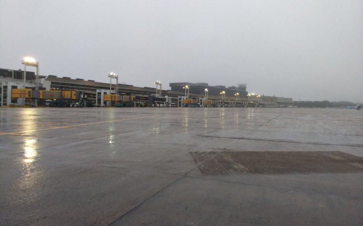 Continúa la medida de fuerza de controladores aéreos con escasa repercusión en los vuelos