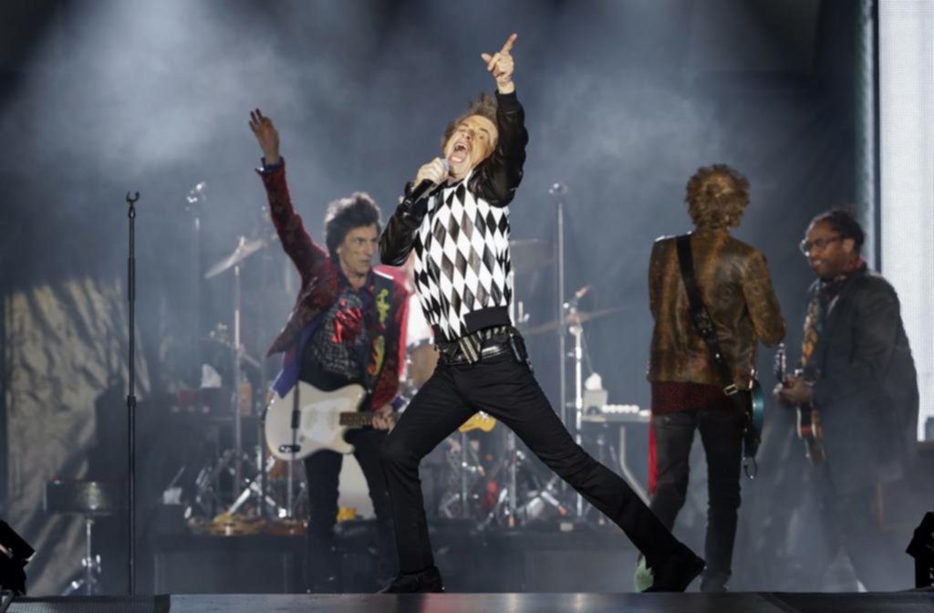 Como un pibe: Jagger volvió a cantar tras ser operado del corazón