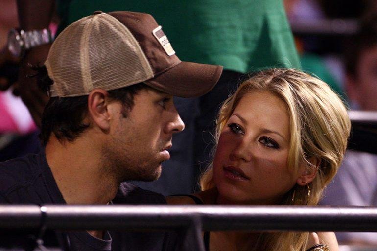 Enrique Iglesias desmiente crisis con Anna Kournikova
