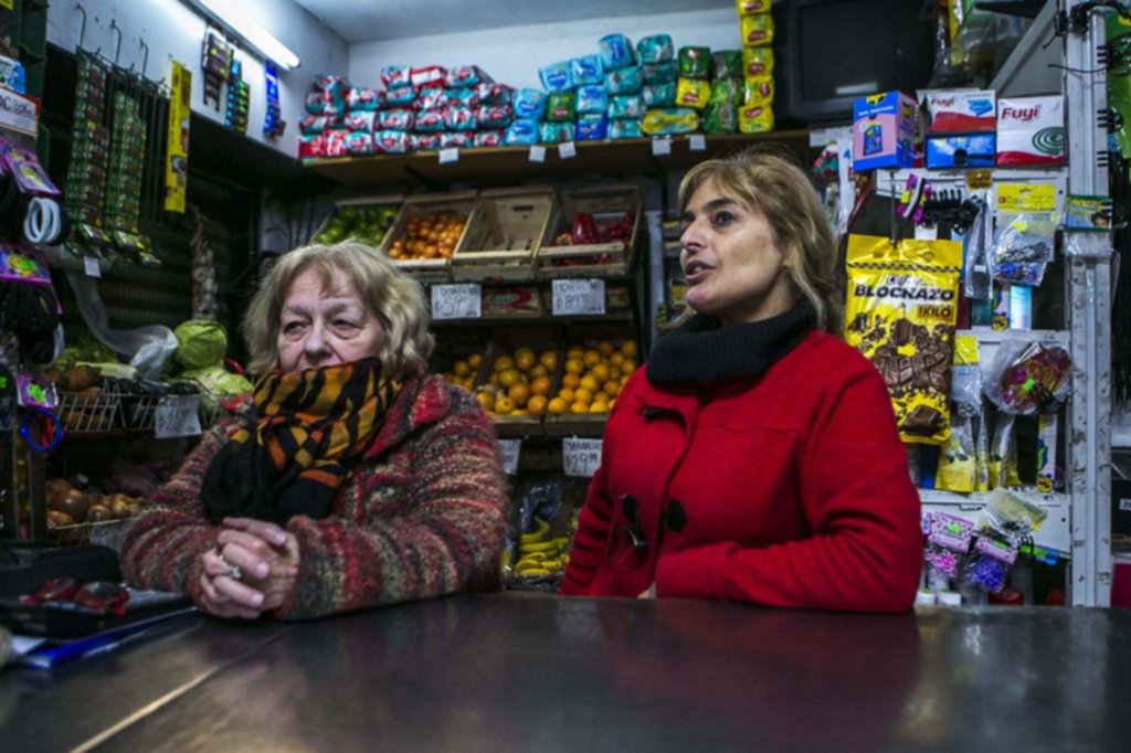Villa Elvira: ladrones con barretas o armas tienen en jaque a comerciantes