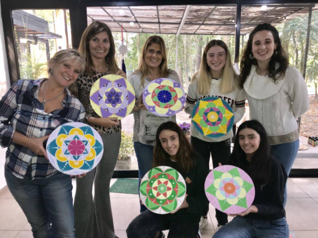 Talleres artísticos y creativos para jóvenes y adultos