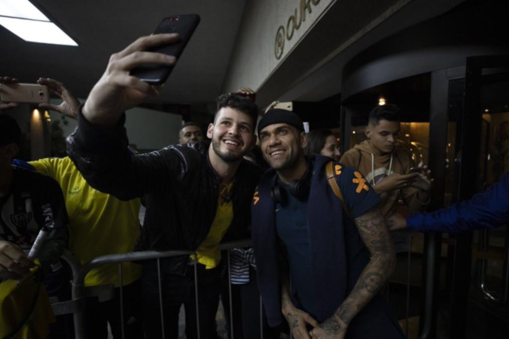 Filipe Luis y Fernandinho, las dudas de Tité