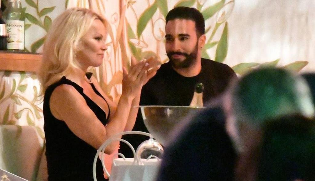 ¡Qué queda para los demás!: el novio de Pamela Anderson llevaba una doble vida