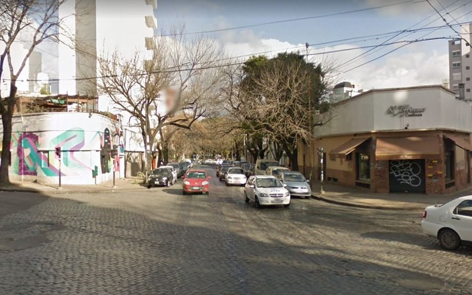 Denuncian que no andan los semáforos peatonales en 6 y 59