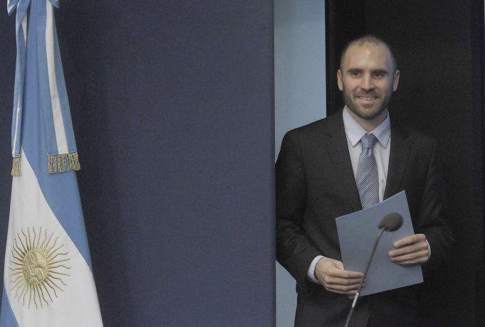 Guzmán admitió que están preparando una tercera oferta para los bonistas