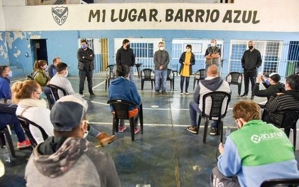 Aislamiento focalizado  en Villa Azul